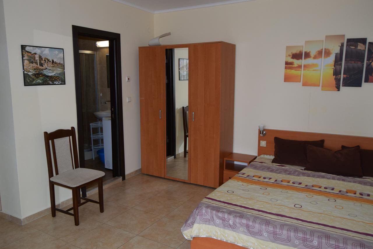 Studio Apollon 6 Aparthotel Ravda Luaran gambar